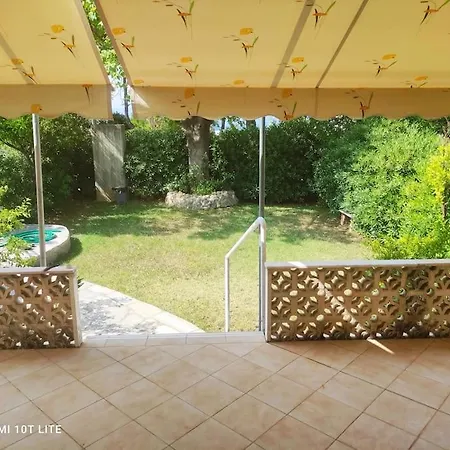 Seaside Villa In Eretria Exterior photo